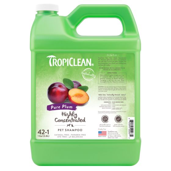 Tropiclean Highly Concentrated Pure Plum Shampoo for Pets 1gal