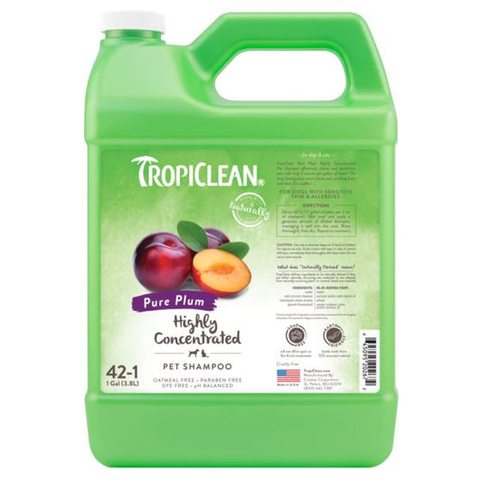 Tropiclean Highly Concentrated Pure Plum Shampoo for Pets 1gal